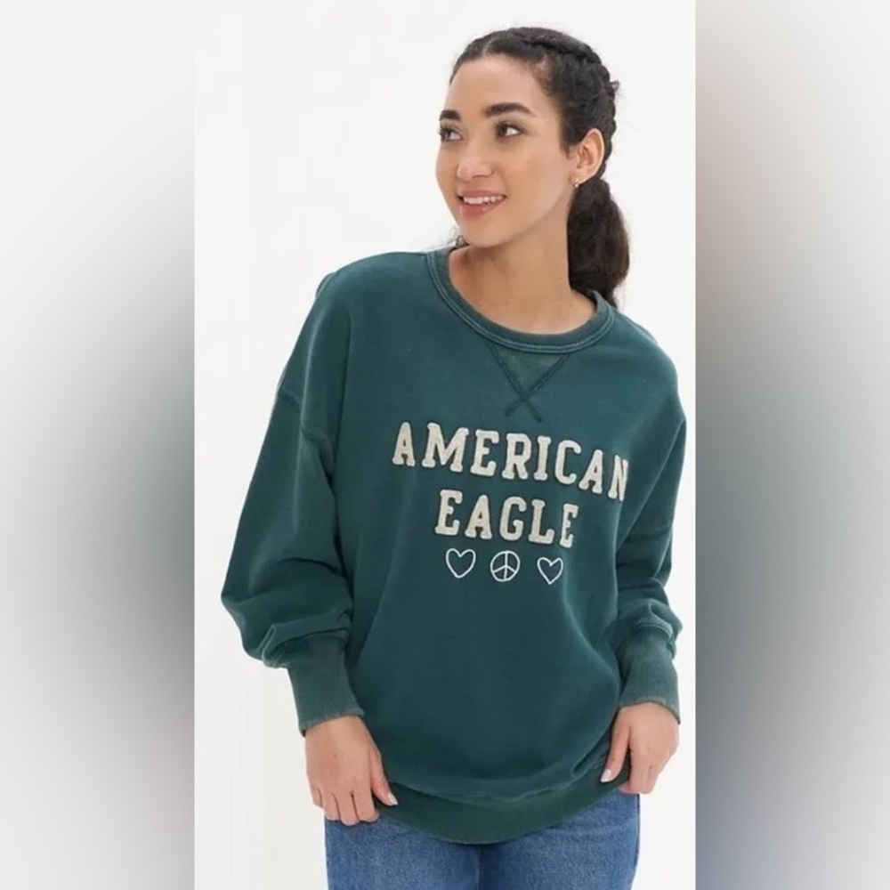 American Eagle Dark Green Pullover
